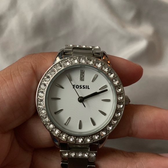 Fossil Watch - Picture 4 of 6